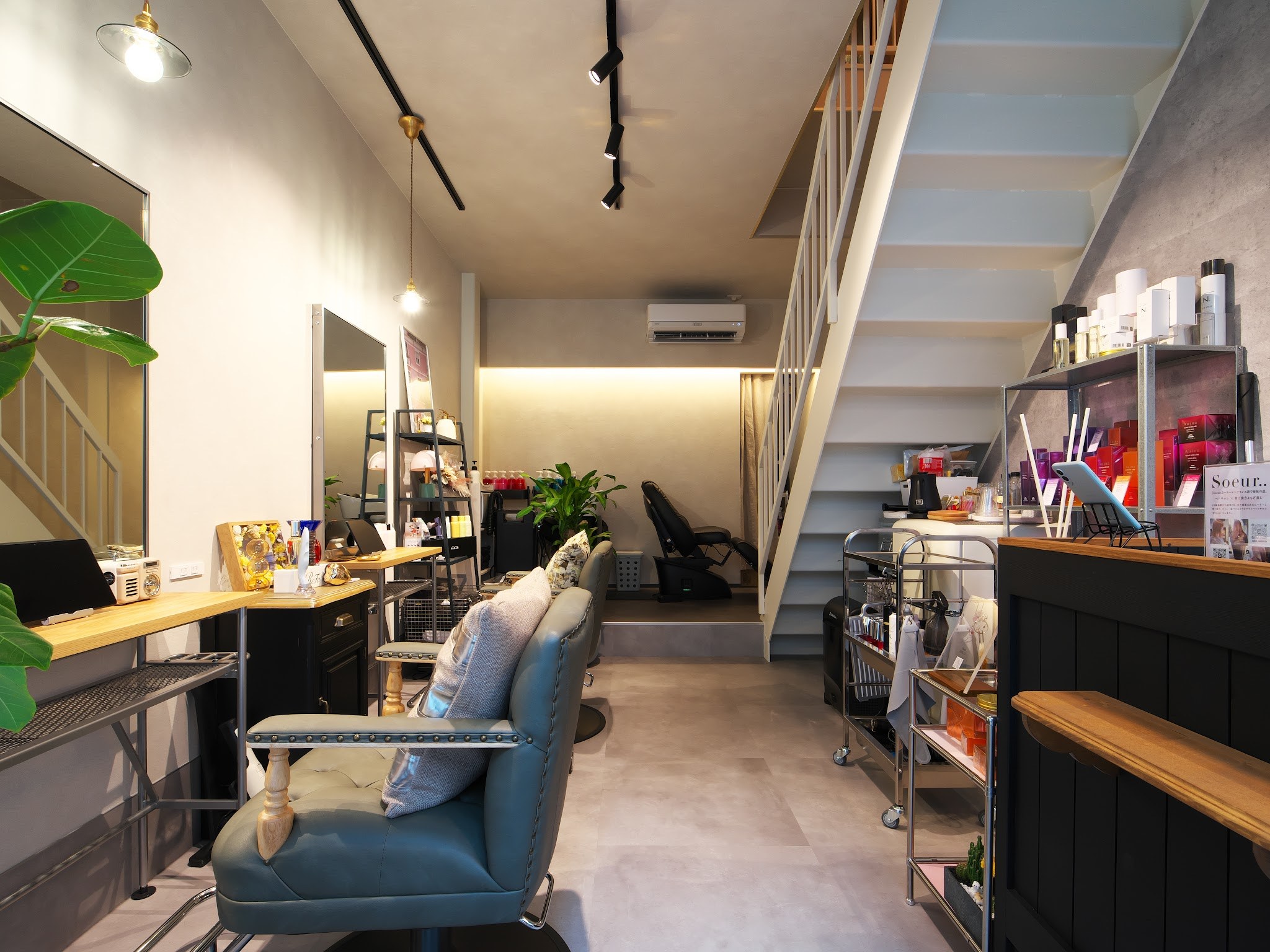 余白のSALON