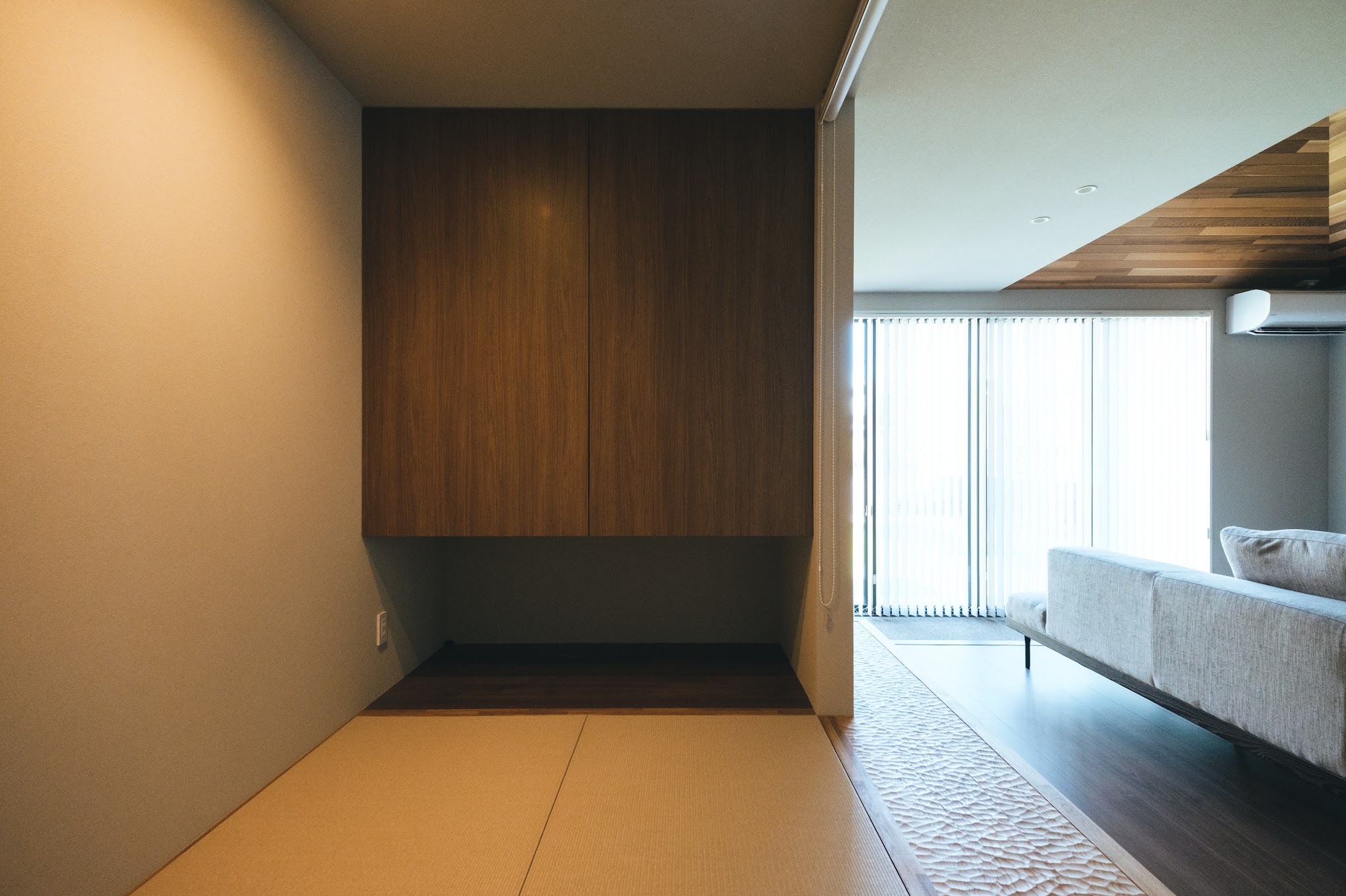 木陰のような平屋