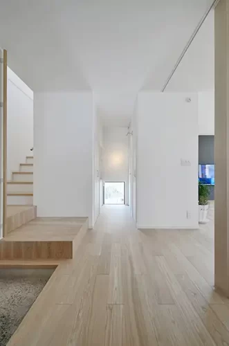 entrance-400